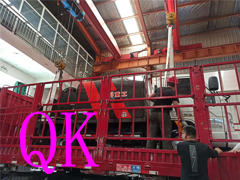 混凝土泵 青科重工 濕噴臺(tái)車