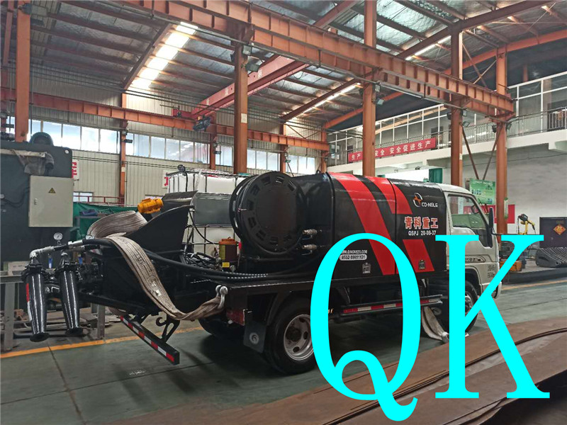 混凝土泵 青科重工 濕噴臺(tái)車