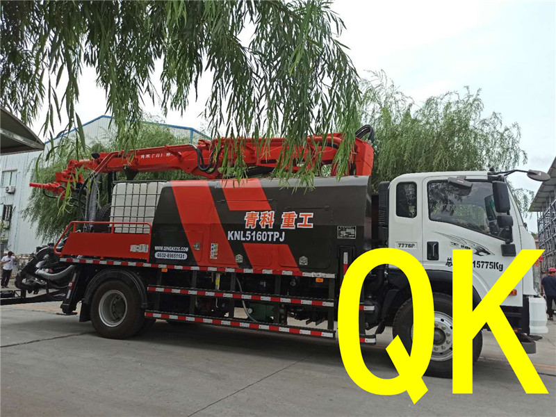 混凝土泵 青科重工 濕噴臺車